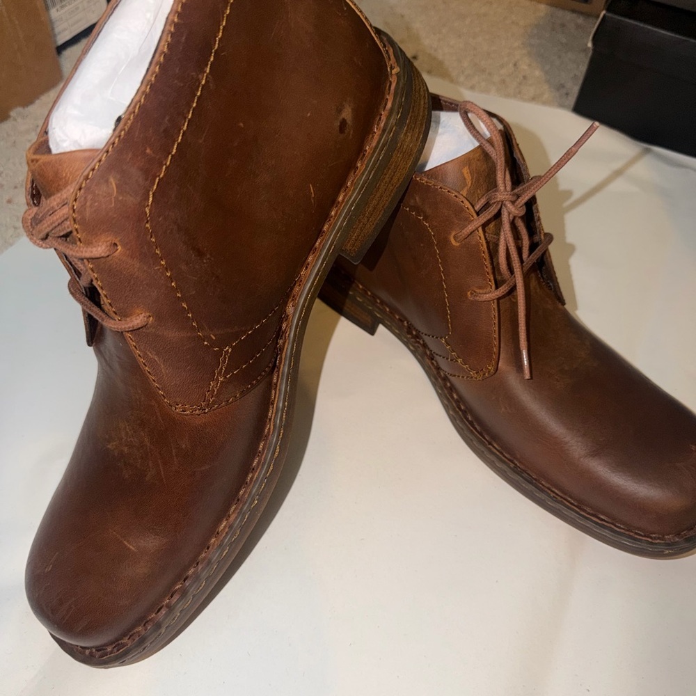 Born ~ Men's Harrison Brown Distressed Leather Chukka Boots - Lace-Up Ankle - Picture 10 of 14